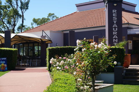 Picnic Point Cafe And Restaurant - Southport Accommodation 1