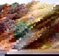 The Lunch Club - Southport Accommodation