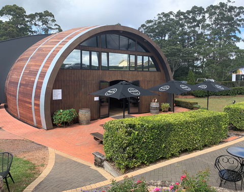 Clouds Vineyard - Southport Accommodation 0