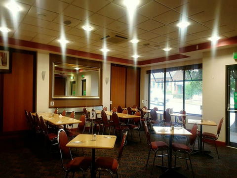 Dungog Memorial Bowls Sport And Recration Club - Southport Accommodation 1