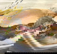 Lexie's on the Beach - Southport Accommodation