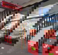 Red Rocks Charcoal Chicken - Taylors Lakes - Accommodation Southport