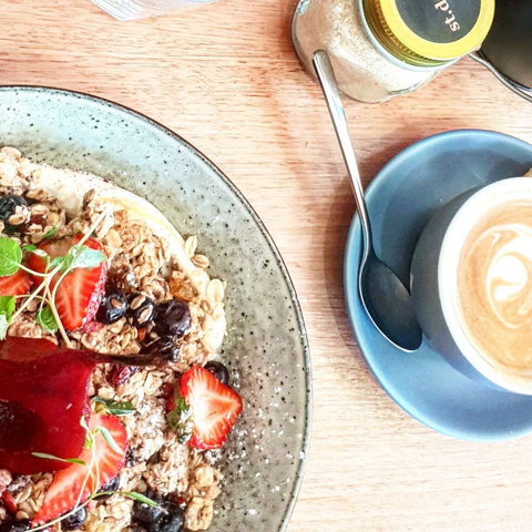 St.Derby - Accommodation Southport 0