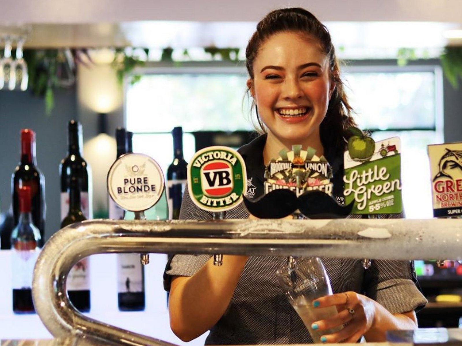 East Maitland NSW Southport Accommodation