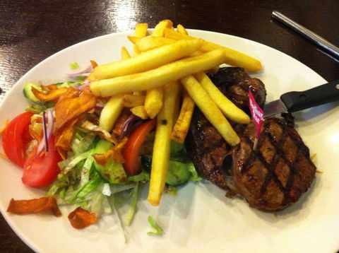 Central Cafe Queanbeyan - Southport Accommodation 0