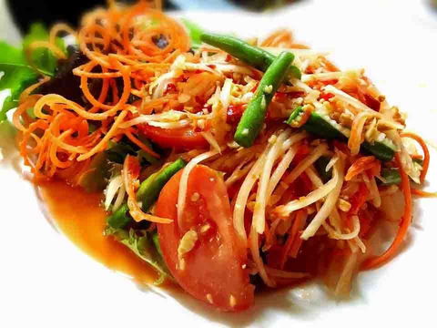 Thai La-Ong - Werrington County - Southport Accommodation 0