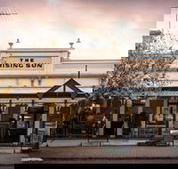 The Rising Sun Hotel Auburn - Southport Accommodation