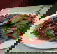 Wah Sing - Accommodation Southport