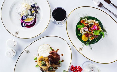 SJ's Brasserie - Southport Accommodation 0