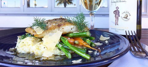 The Renmark Club - Accommodation Southport 0