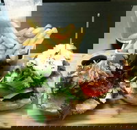 Forest Hill Coffee House - Southport Accommodation