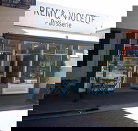 Remy  Violette - Accommodation Southport