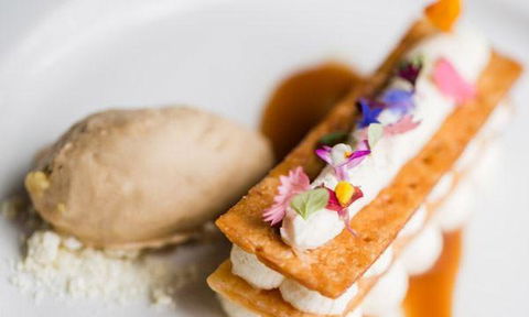 Sticky Fingers Pizzeria - Southport Accommodation 6