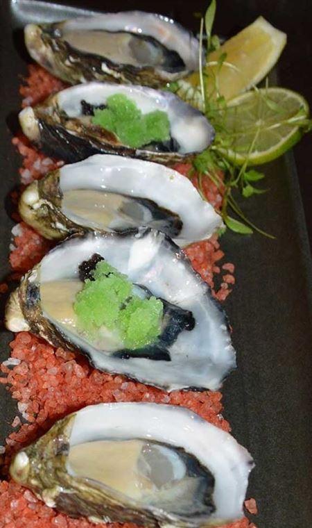 The Vinyard Restaurant & Wine Bar - Southport Accommodation 4