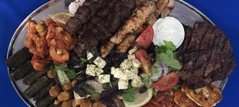 Let's Do Greek - Southport Accommodation 1