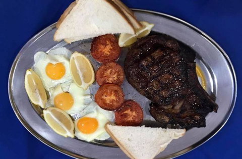 Let's Do Greek - Southport Accommodation 8