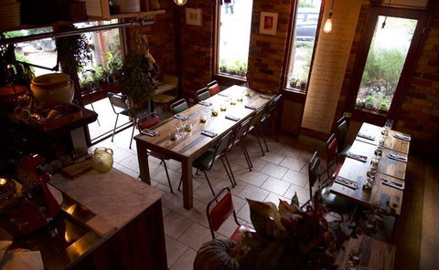 Greasy Zoes - Southport Accommodation 11