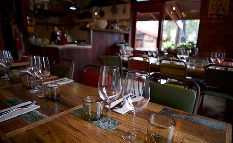 Greasy Zoes - Southport Accommodation 5