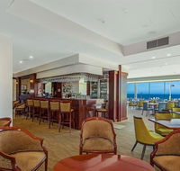Tinto Thai - Southport Accommodation