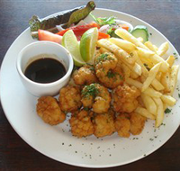 Beachfront Hotel - Accommodation Southport