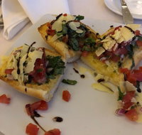 Charades Restaurant - Accommodation Southport