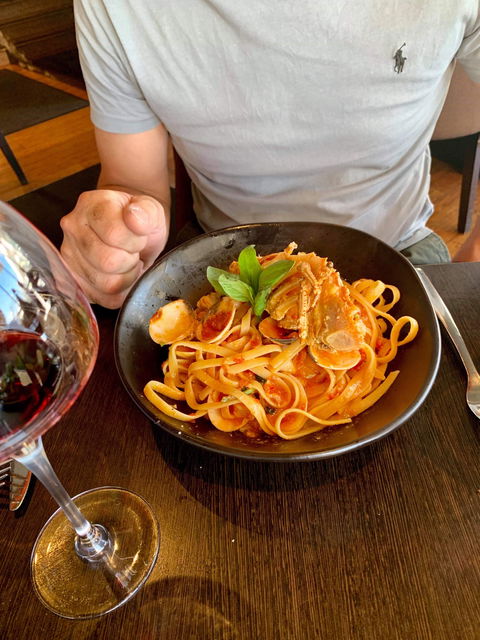 Glass Dining & Lounge Bar - Southport Accommodation 6
