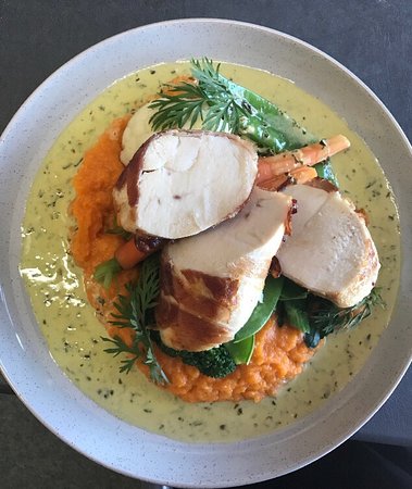 Manning Point Bowling Club - Southport Accommodation 0