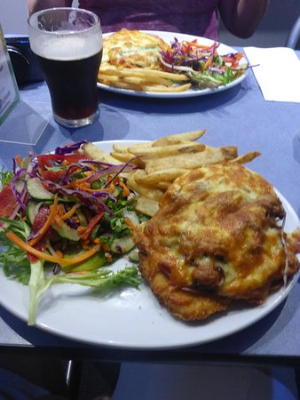 Queens Beach QLD Accommodation Southport