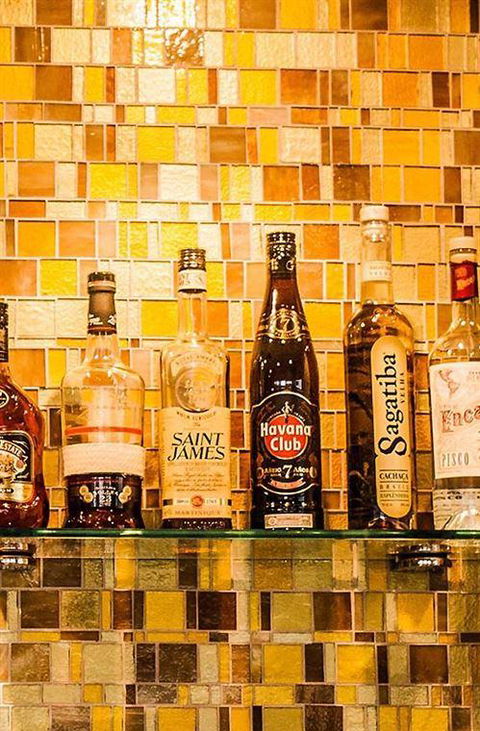 Byblos Restaurant & Bar - Southport Accommodation 4