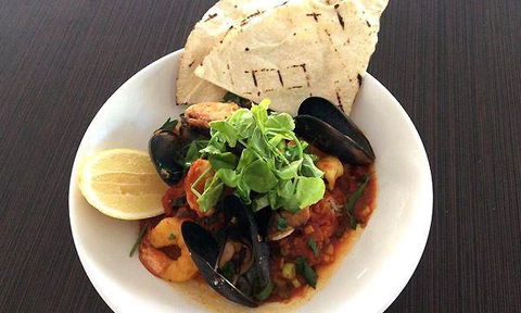 Byblos Restaurant & Bar - Southport Accommodation 8