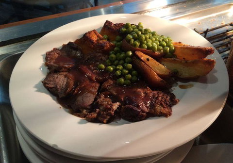 Graze Restaurant - Southport Accommodation 8