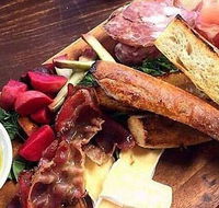 Noi Due Italian  Lebanese Restaurant - Southport Accommodation