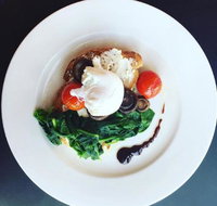 Outside The Square Cafe - Accommodation Southport