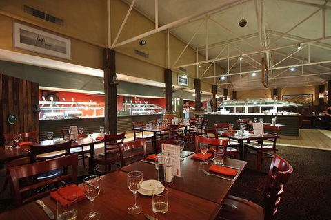 Bough House Restaurant - Southport Accommodation 0
