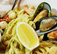 Hamers Hotel Bar and Grill - Accommodation Southport