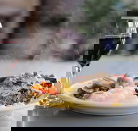 St. Helens R.S.L. Ex-Servicemen's  Citizens Club - Accommodation Southport