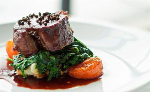 Beaudesert Cafe & Mangiamo Italian - Southport Accommodation 14