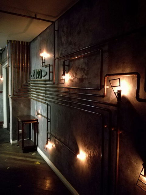 The Trustee Bar & Bistro - Southport Accommodation 15