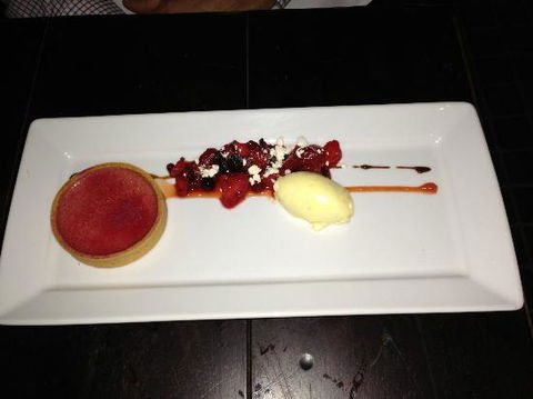 The Trustee Bar & Bistro - Southport Accommodation 12