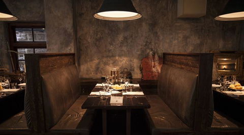 The Trustee Bar & Bistro - Southport Accommodation 5