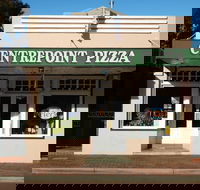 Centrepoint Pizza - Southport Accommodation
