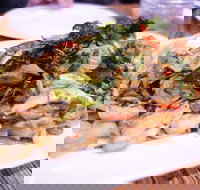 Totally Thai - Southport Accommodation