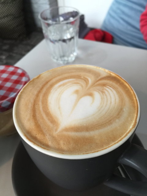 La Pause Miam - Southport Accommodation 9