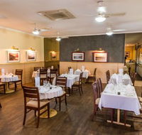 Sails Restaurant - Southport Accommodation