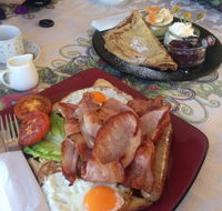 The Coffee Hut - Southport Accommodation