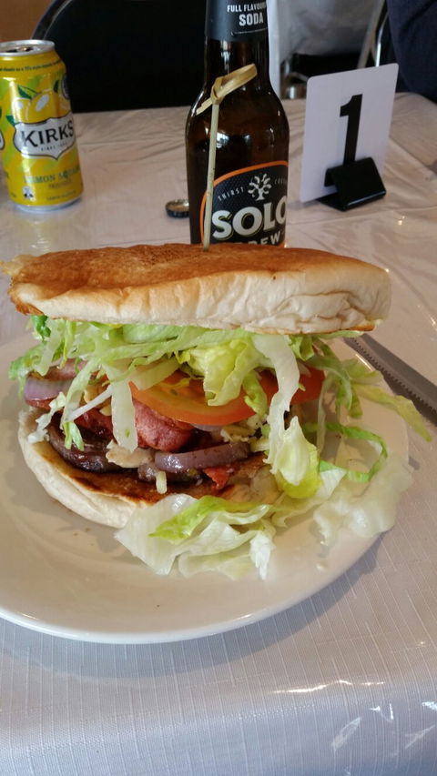 Bluff Knoll Cafe - Southport Accommodation 5