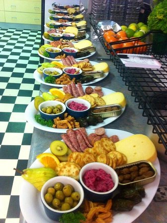 Pepper Tree Cafe - Accommodation Southport 0