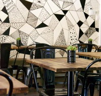 Archers' Table - Southport Accommodation