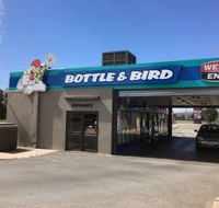 Bottle  Bird - Southport Accommodation