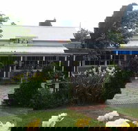 Bracegirdles - Accommodation Southport